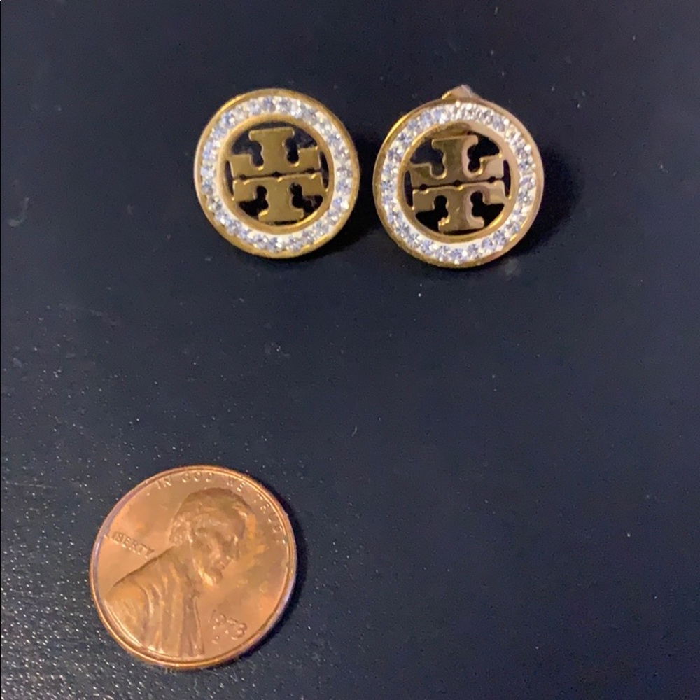 Custom jewelry
